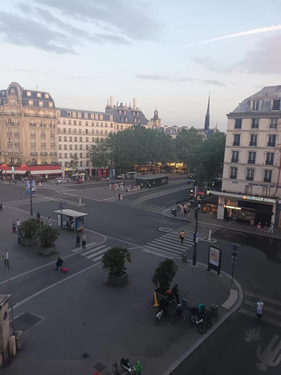 Hotel De Lorraine Paris Eksteriør bilde